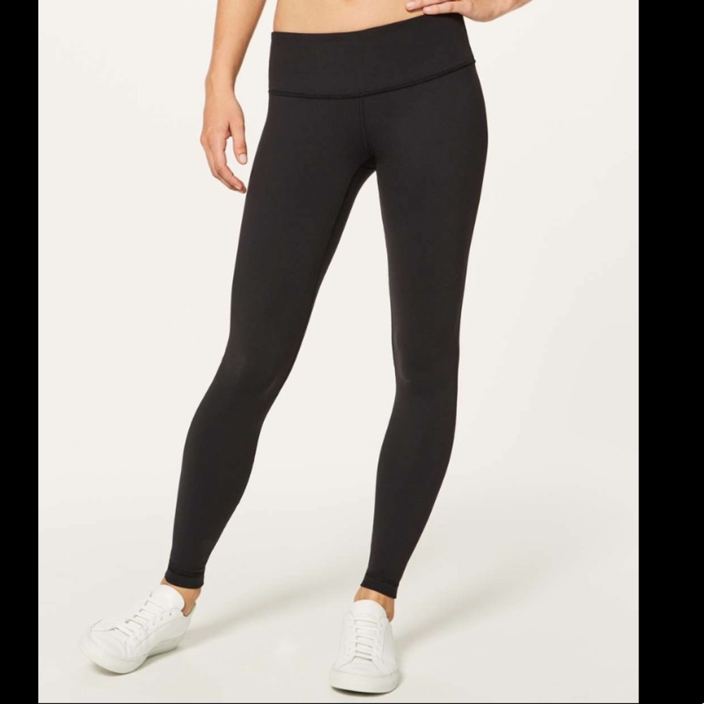 Black low rise wunder under legging